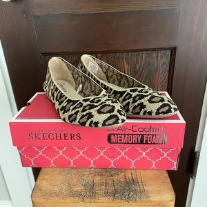 Sketchers Memory Foam Ballet Flats